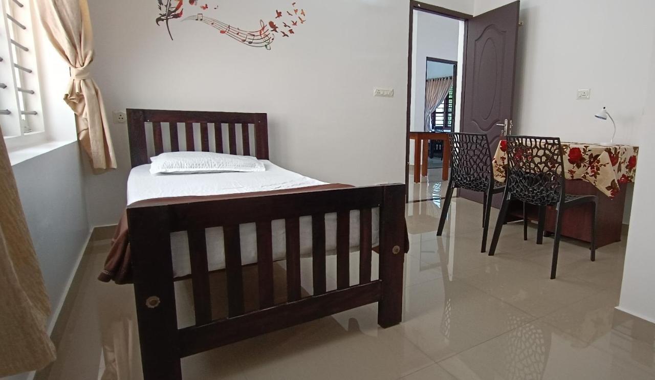 Prakriti Homestay Fortkochi Air Conditioned Rooms Exterior foto